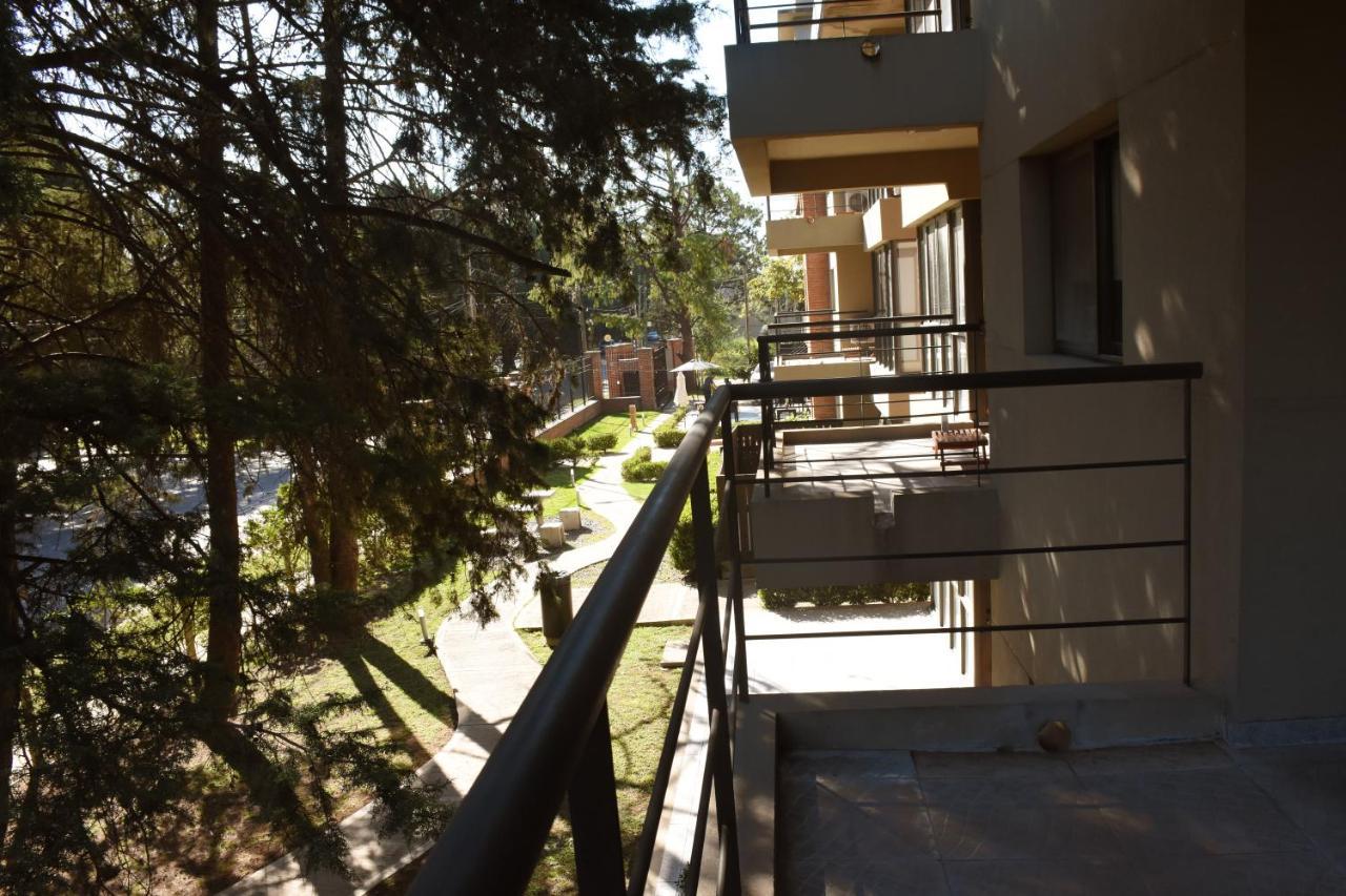 Casa Campus Pilar Suites Exterior foto